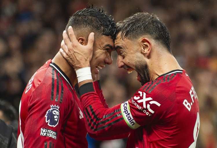 洛城德比！湖人官推晒赛前入场照：回归并准备好打球了